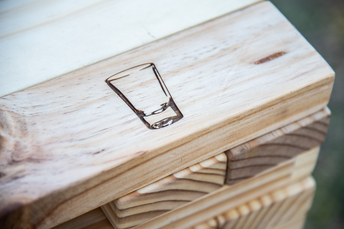 Lawngames Giant Uno Jenga made of wood for hire